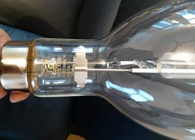 Birnen-Fisch-Lampe VERSTECKTE Metallhalogenid-Kalmar-Fischen-Lampe BT220 2000w MH