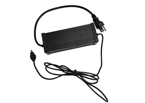 Beleuchtungs-Befestigungs-Zusätze DC Spannung Constant Voltage 50Hz 60Hz 21V 4A 84W